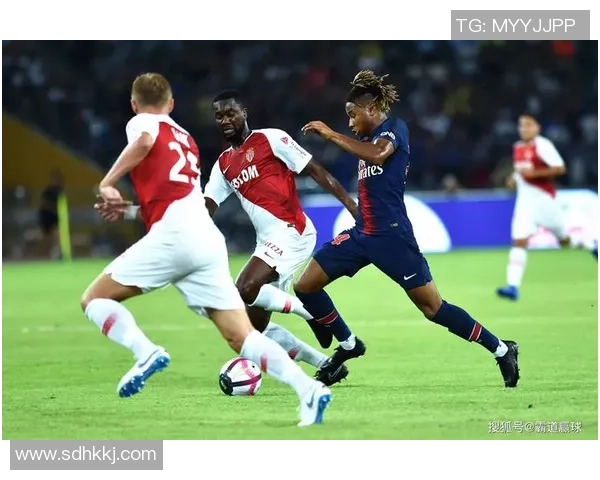 世界杯波尔图大胜巴黎圣日耳曼神奇扑救瞬间震撼全场战报解析