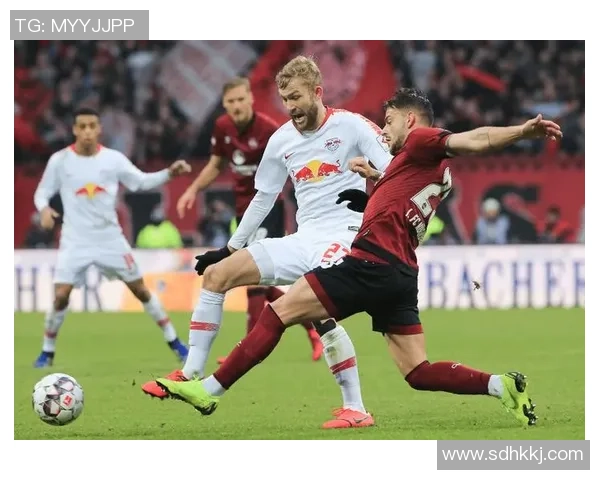 世界杯激战莱比锡与利物浦握手言和全场沸腾瞬间回顾 世界杯激战莱比锡与利物浦握手言和全场沸腾瞬间回顾