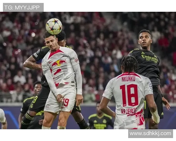 欧冠精彩对决莱比锡逆转利物浦帽子戏法点燃全场激情