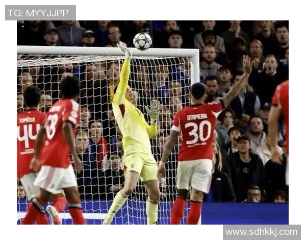 中超精彩对决巴黎圣日耳曼完胜本菲卡神扑时刻引发全场热烈反响