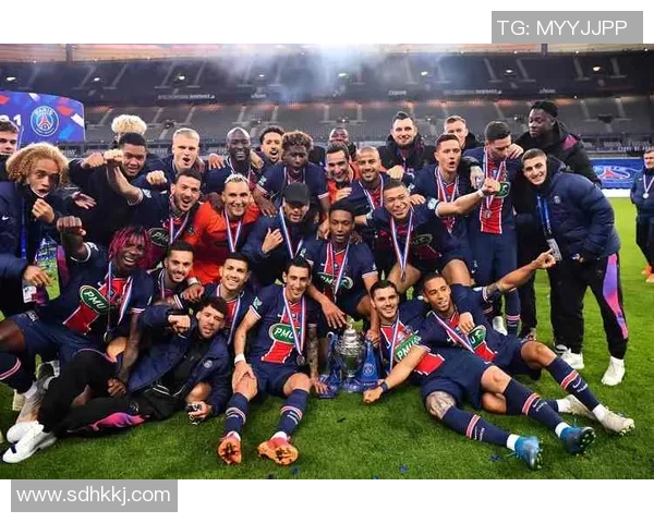 欧联杯惊现冷门马竞战胜巴黎圣日耳曼引发争议判罚全场沸腾 欧联杯惊现冷门马竞战胜巴黎圣日耳曼引发争议判罚全场沸腾