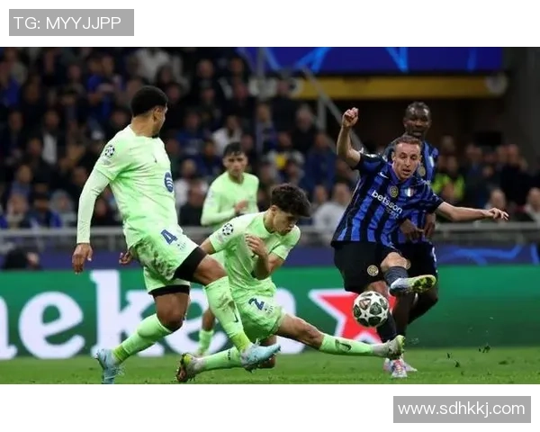 足总杯精彩对决国米与巴萨激战成平局十大进球瞬间回顾