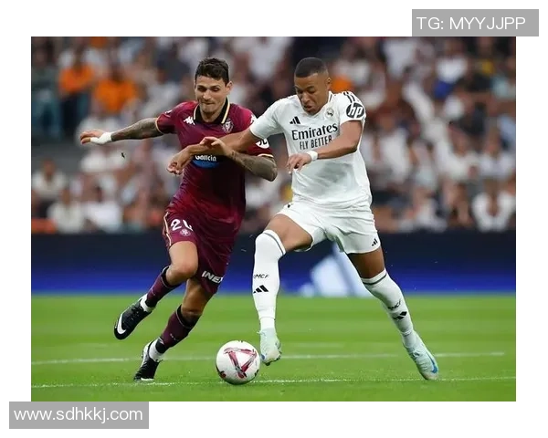 国王杯精彩对决AC米兰4-0大胜皇马补时进球点燃全场激情